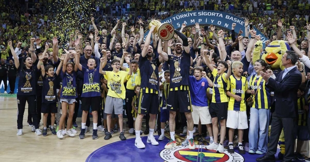 Fenerbahçe Beko Türkiye’de Tarihe Geçti: