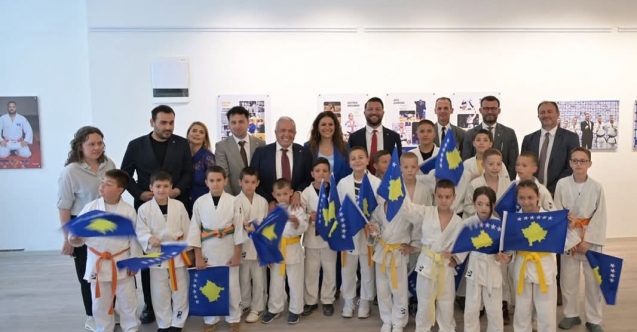 Peja Kurtuluş Gününde Nilüfer'den anlamlı destek