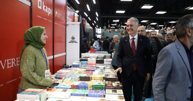 Yazarlar ve okurlar İnegöl’de buluştu: Kitap Günleri final için hazırlanıyor