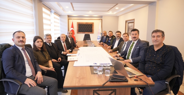 Yenişehir'de Cumartesi Pazarı modern bir yapıya kavuşuyor