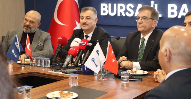 Anahtar Parti Bursa teşkilatı bayramlaşma programında bir araya geldi