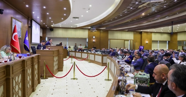 Başkan Alper Taban, İnegöl’ün üç büyük gündem maddesini değerlendirdi