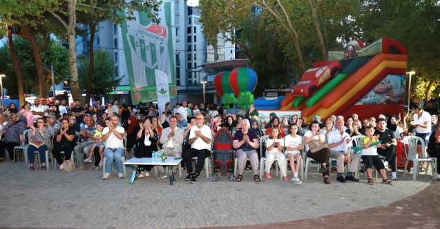 Bursa’da yaz neşesi ile Osmangazi Belediyesi mahalleleri sokağa döktü