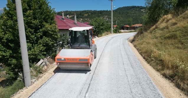 Keles’te yollar genişliyor, ulaşım konforu artıyor