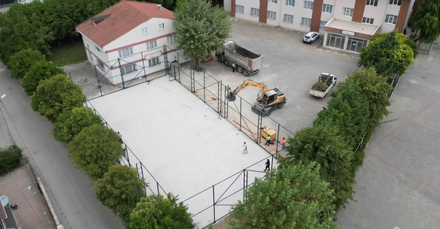 İnegöl Belediyesi’nden kent genelinde yeni spor ve yaşam alanları