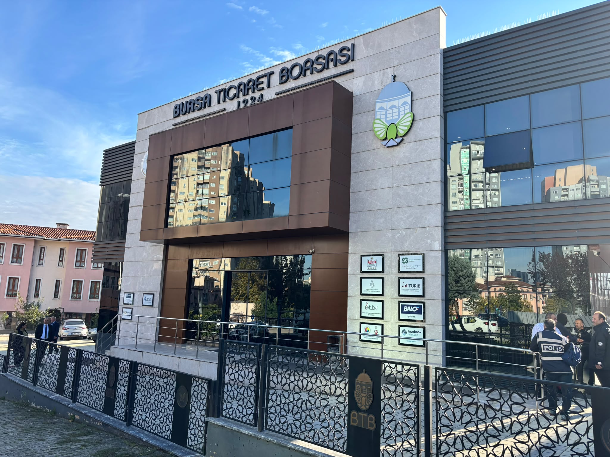 Bursa Ticaret Borsası’nda yeni dönem için oylar kullanılıyor