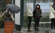 Meteoroloji#039;den hafta sonu uyarısı: Bursa dahil 23 il sağanak ve fırtınaya dikkat