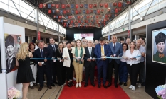 BUSMEK Yıl Sonu Sergisi ziyarete açıldı
