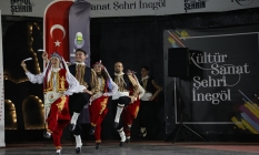 İnegölde Halk Dansları Gecesi İle Yaz Etkinlikleri Başladı