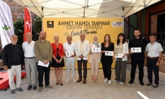 Tanpınarın hatırasına edebi selam: Yarışmada ödüller sahiplerini buldu