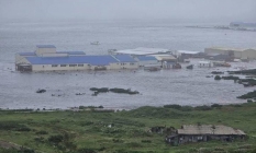 ABD batı kıyısı alarmda: Tsunami dalgaları Hawaiiye ilerliyor