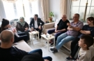 Başkan Oktay Yılmaz’dan yaşlılara ev ziyaretleri