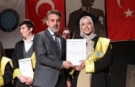 Bursa Uludağ Üniversitesi'nde mimarlık mezunları diplomalarını aldı