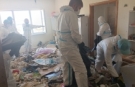 Balkan Mahallesi'nde çöp evden 28 ton atık çıktı