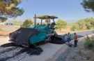 Orhaneli'de 1,5 kilometrelik yol baştan sona yenileniyor
