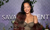 Rihanna’nın iki parfümü İngiltere’de raflardan çekildi