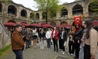 Bursalı öğrencilere Hanlar Bölgesi’nde mimari ve lezzet turu