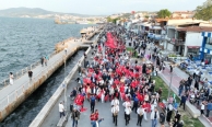 Mudanya sokakları bayraklar ve marşlarla yankılandı