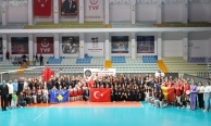 Nilüfer Uluslararası Spor Şenlikleri muhteşem bir finalle noktalandı