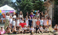 Nilüfer'in minik çınarları ilk karne heyecanını şenlikle yaşadı