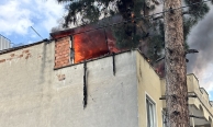 Soğukkuyu’da korkutan çatı yangını