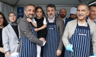 Bursa Büyükşehir Belediyesi Gemlik'te aşure ikram etti