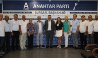 Bursa Muhtarlar Derneği'nden Anahtar Parti'ye ziyaret