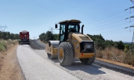 Mudanya kırsalında 8 bin 800 metrelik yol hamlesi