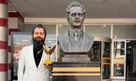 Akif Manaf sağlık ve barış ödülü Nâzım Hikmet'e ithaf edildi