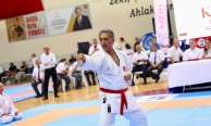 Gemlik, 15 ülkeden karatecileri buluşturdu
