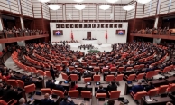 Meclis'te tarihi oylama: Kanun teklifi 467 oyla yasalaştı
