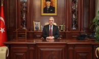 Vali Erol Ayyıldız’dan Mevlid Kandili mesajı