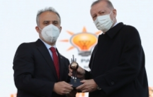 Bursa'ya bir 'gençlik' ödülü daha