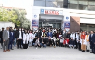 Büyükşehir, gençleri üniversiteye hazırlıyor