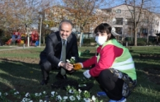 Bursa, engelleri aşarak güzelleşiyor