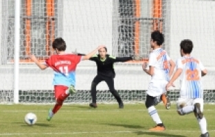 Nilüfer Kupası’nda şampiyon Özlücespor