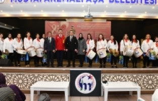 Mustafakemalpaşa’da 8 Mart Dünya Kadınlar Gününe özel kutlama