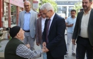 Başkan Erdem Fethiye’de vatandaşı dinledi