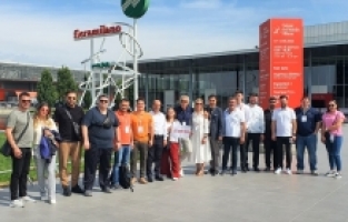 Bursalı Mobilyacılar Salone del Mobile Fuarı’nı Ziyaret Etti