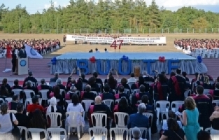 Sağlık ordusuna 350 yeni hekim