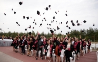 Sağlık ordusunun yeni hemşireleri