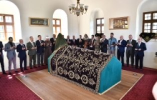 Şehit padişaha asırlık vefa
