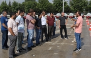 Şoförlere Güvenli Sürüş Eğitimi