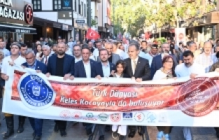 Ata sporlarında kortej yürüyüşle başladı