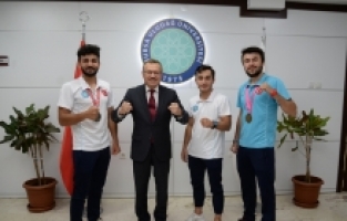 Rektör Kılavuz BUÜ’lü sporcuları ağırladı