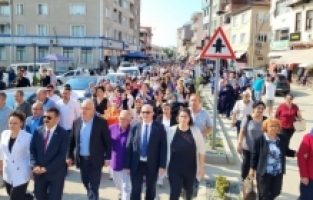 İYİ Parti’den Orhaneli’de Gövde Gösterisi