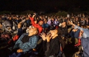 Meteor Yağmuru Karacabey’de hayranlıkla izlendi