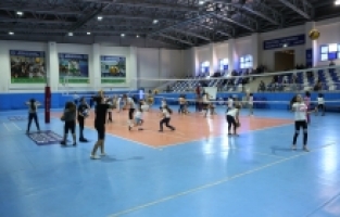 Kış spor okulları başladı