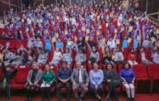 Toprak Işık Çocukların Söyleşi Konuğu Oldu