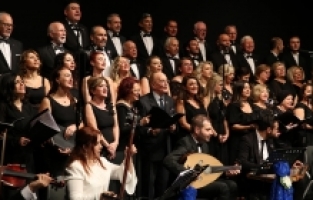 “Sanat Güneşi” Doğum Gününde Şarkılarıyla Anıldı
